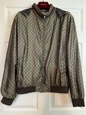 Gucci GG Supreme Monogram Bomber Jacket - Men’s XXL Tan Brown - Authentic